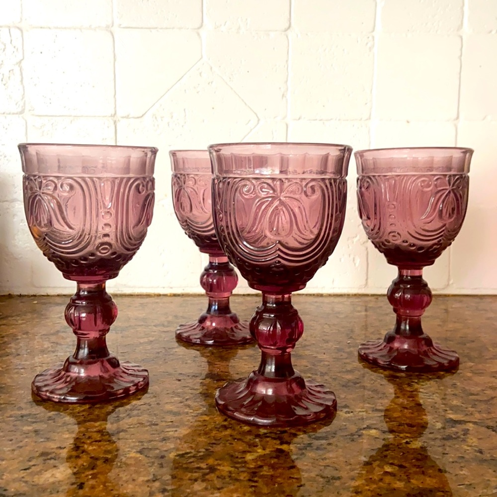 4 purple goblets